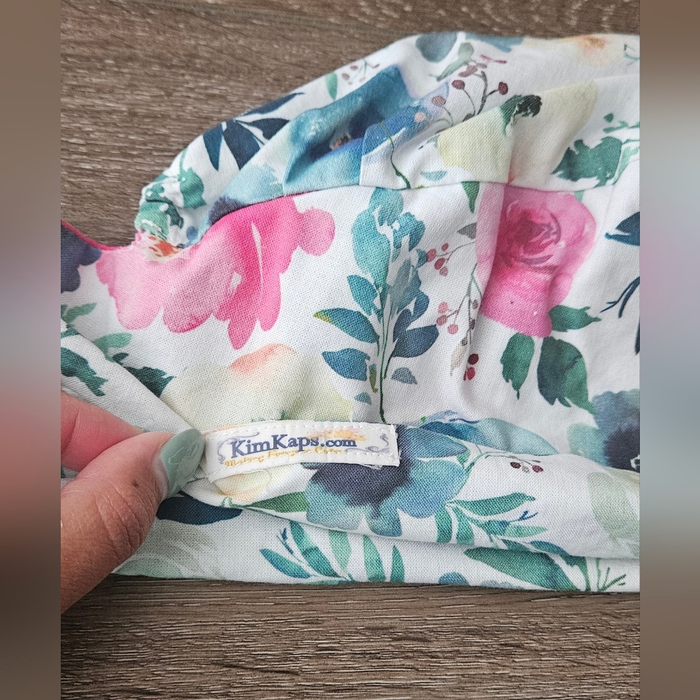 Women's Floral Euro Scrub Cap - Picture 3 of 4